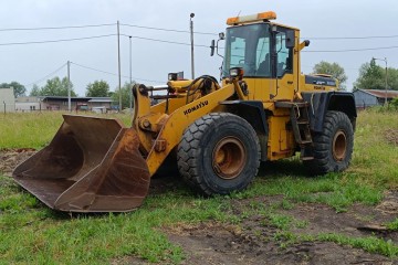 Komatsu WA380